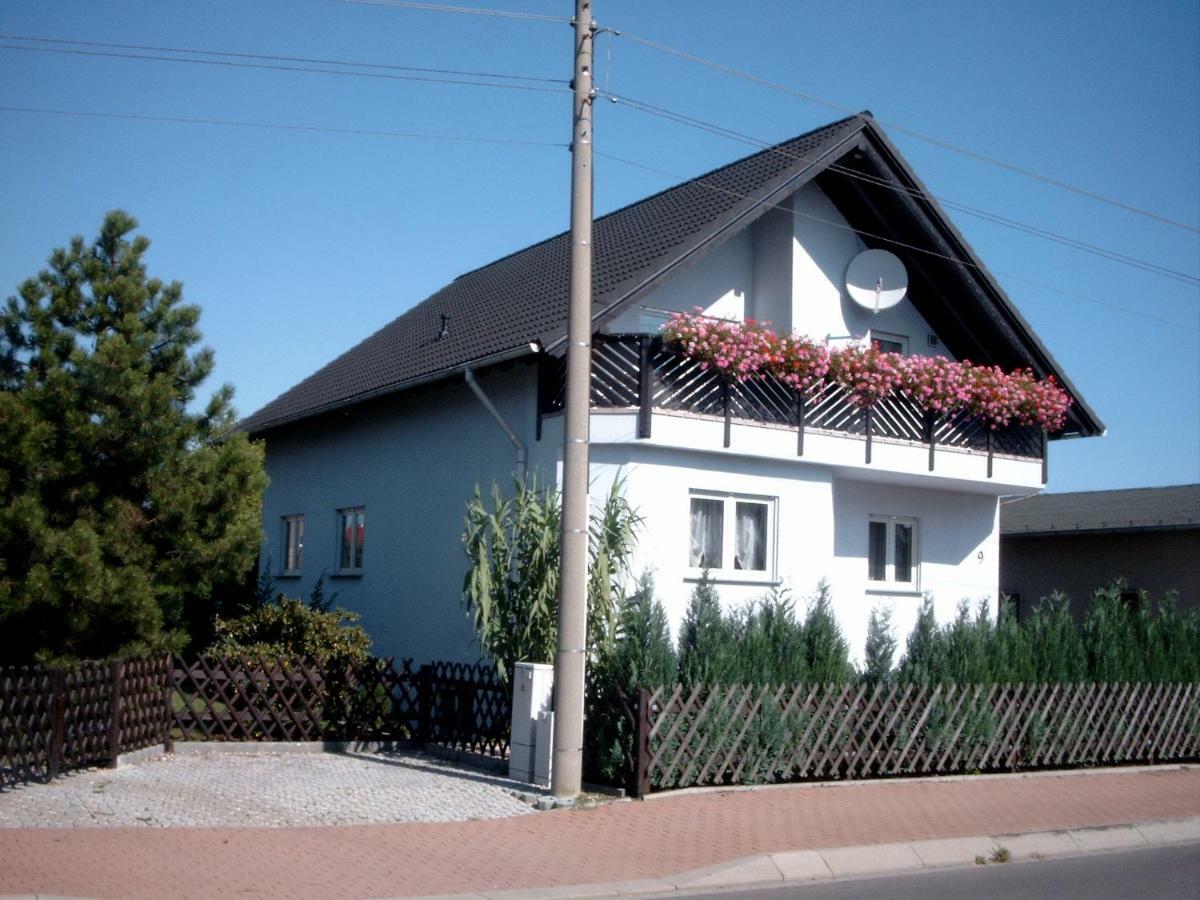 Zeise Apartment